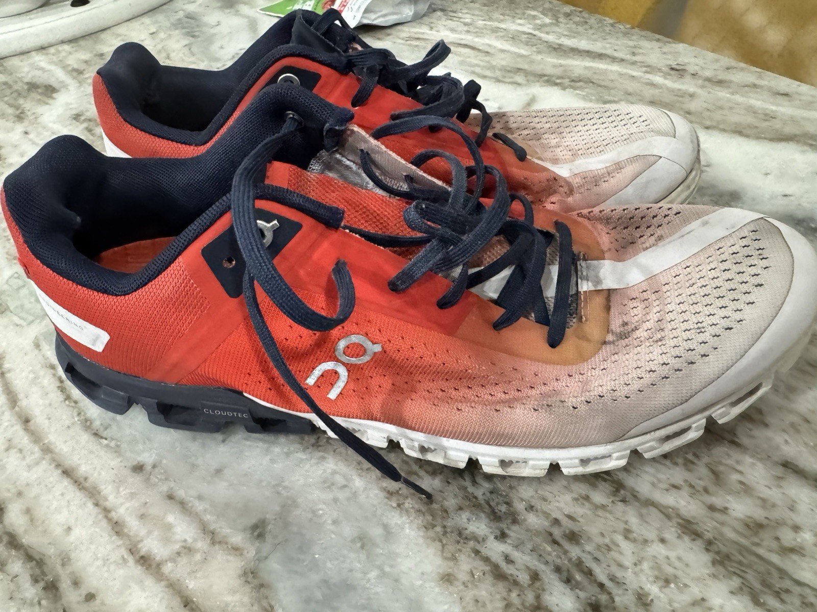 ON Cloudflow Cloudtec Running Sneakers Men Size 9… - image 2