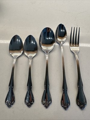 5 Pieces ONEIDA Stainless ARBOR ROSE TRUE ROSE: Mixed Lot