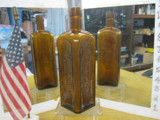 OUTSTANDING ORANGE/YELLOW/AMBER JOHN C. HURST RISING SUN BITTERS PHILADA_