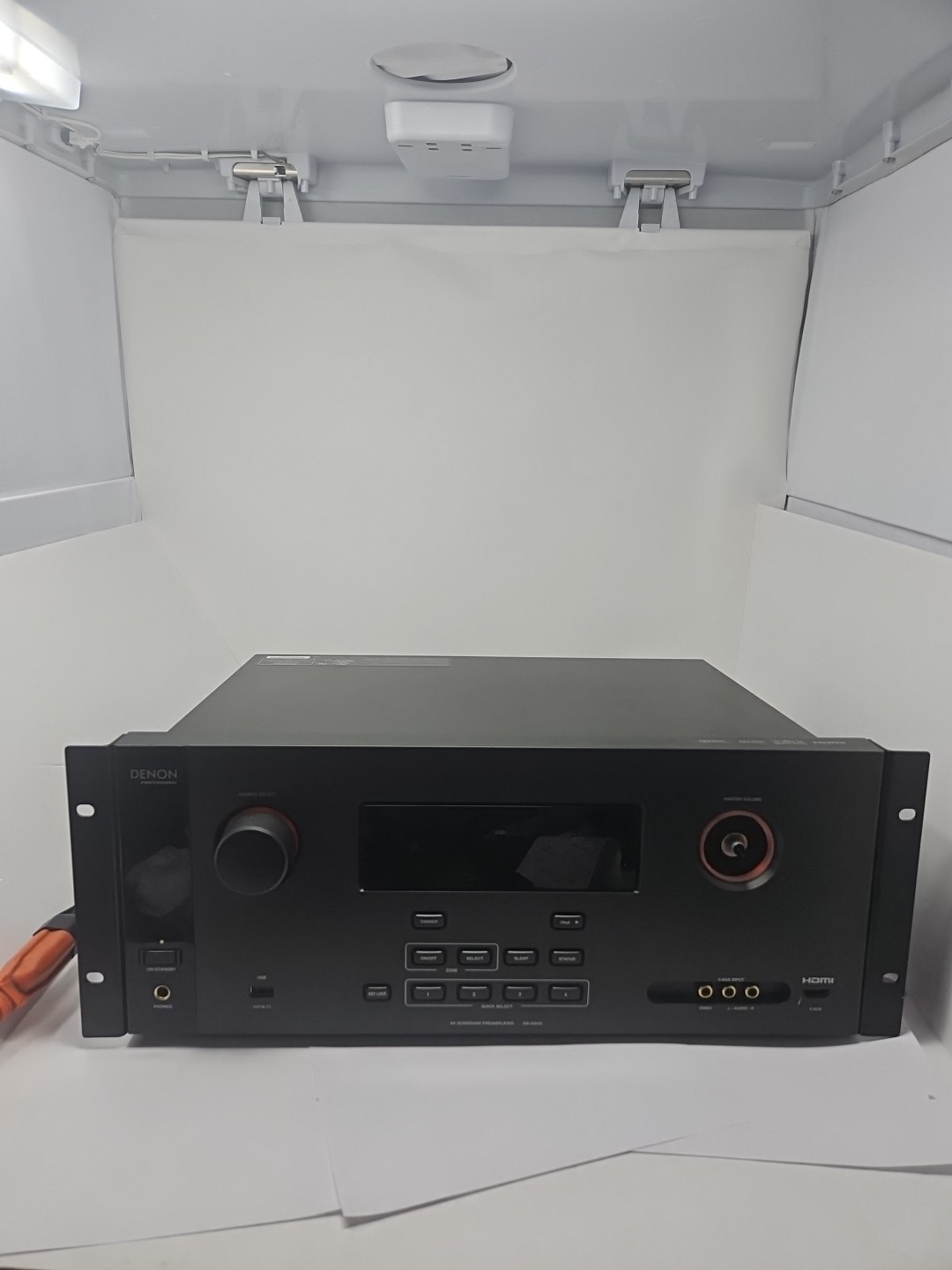 Denon DN-500AV 7.1-Channel Surround Sound A/V Pre-Amplifier With Mounting -read