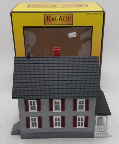 Casa adosada montada calibre O MTH 30-9024 con porche gris con persianas rojas EX/caja | Zustand: Used