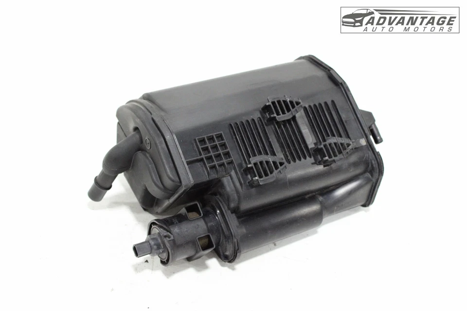 Mercedes-Benz E350 2007-2016 bote de vapor de combustible válvula de purga solenoide OEM Foto 4 de 4