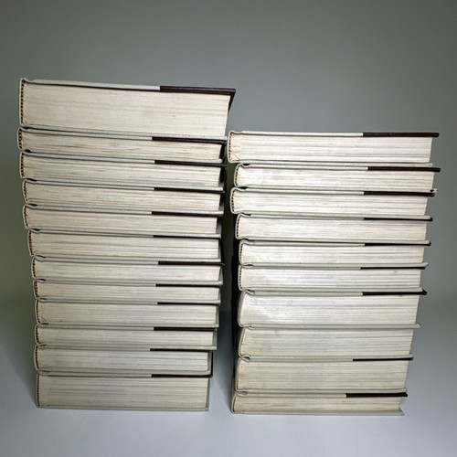 Vintage 1975 World Book Encyclopedia Complete Set (Volumes 1-22) - Picture 6 of 8