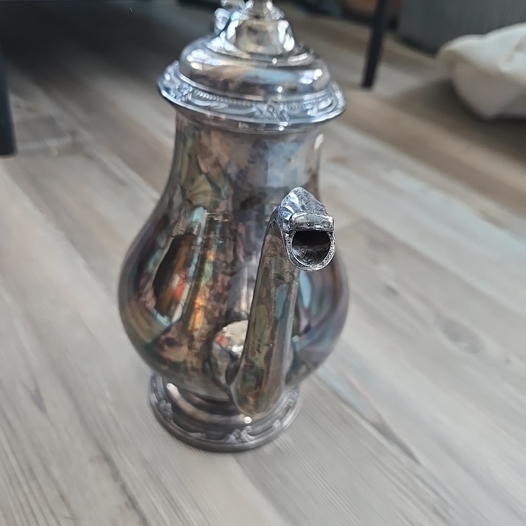 Remembrance 1847 Rogers Bro 9801 Silver Plated Victorian CoffeeTea