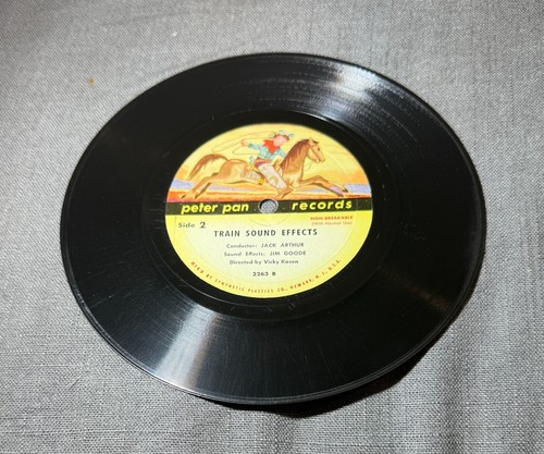 REAL RAILROAD SOUND EFFECTS - PETER PAN RECORDS # 338 - RED - 1954 -EX - Picture 3 of 3