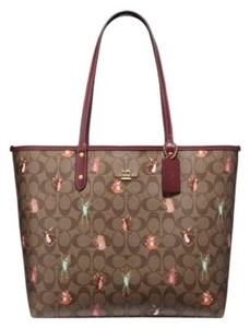 tote reversible coach
