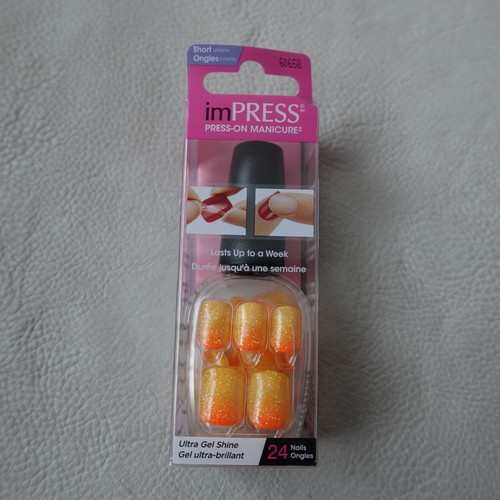 Impress Press On Nails Ombre Short Squoval Shimmer