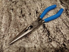 Matco Tools 7½" NEEDLE NOSE PLIERS - BLUE