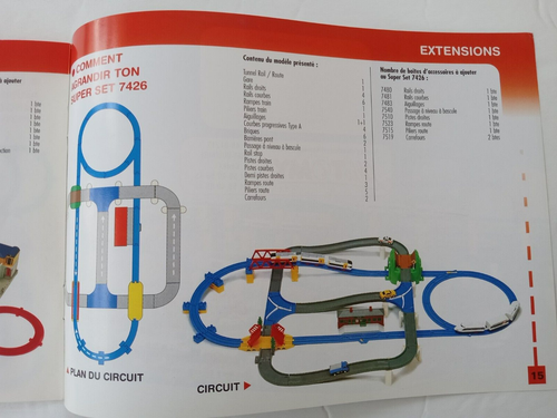TOMY TOMICA WORLD Road & Rail System 1999-2000 CATALOG FRENCH Playsets Brochure - Picture 15 of 15