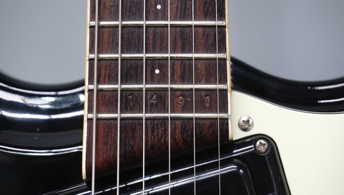 Mosrite V-65 The Ventures Reissue Vibramute Electric Guitar