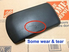 2004 - 2007 Infiniti QX56 Center Console Lid Armrest Arm Rest Black OEM *flaws*