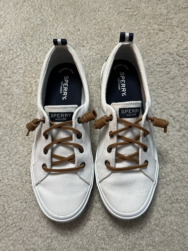 white sperry canvas