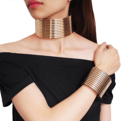 Maxi Kragen afrikanischen Schmuck  Halskette Metallic Coil einstellbare Choker
