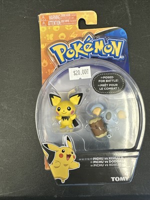 Tomy Pokémon PICHU vs KOMALA Posed For Battle Figure New