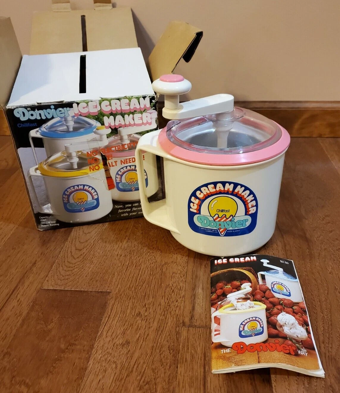 EUC Donvier Chillfast Ice Cream Maker with box, 1 pint Pink