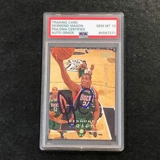 2008-09 Upper Deck #102 Desmond Mason Signed Card Auto 10 PSA/DNA Slabbed Bucks