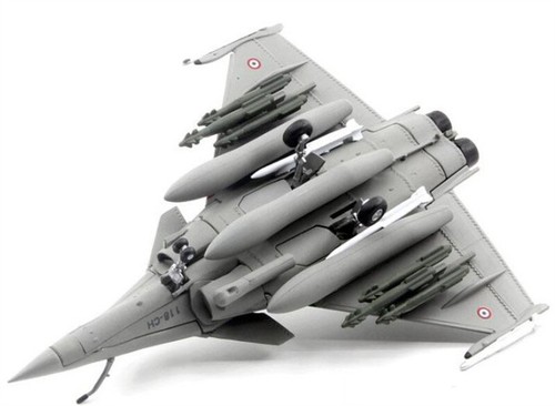 Avión preconstruido para FLOZ Fuerza Aérea Francesa Rafale C Fighter Libia 1/100 modelo - Imagen 4 de 8