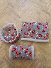 Snuggle Sack Tunnel Hayfeeder Corner Hideaway Guinea Pig Hideout