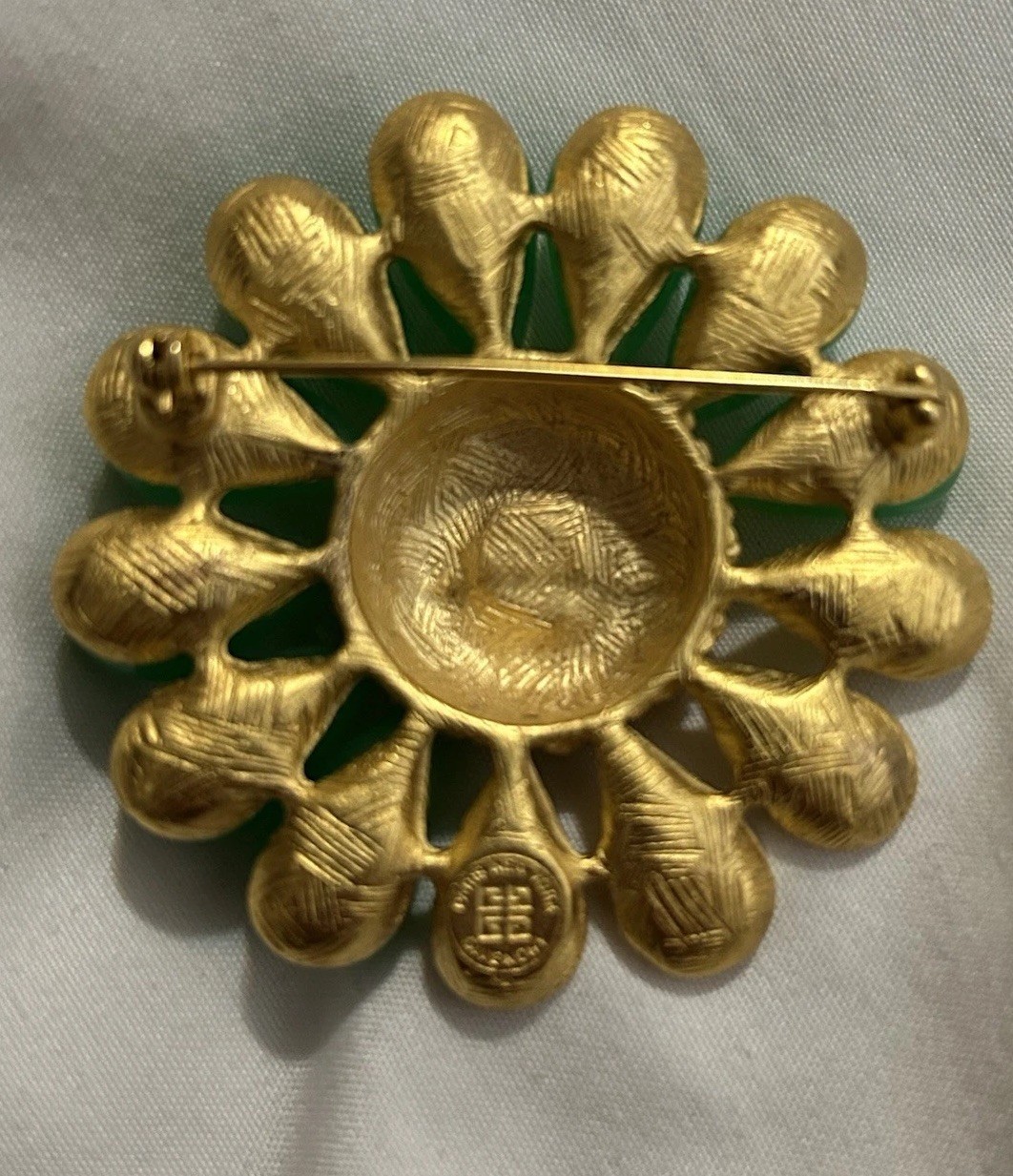 Givenchy Vintage Large Round Openwork Petal  Daisy Flower Brooch thumbnail 5