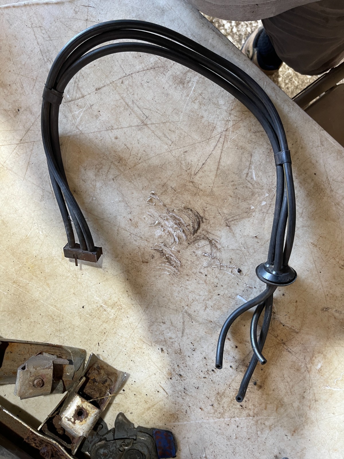 1969 dodge CHARGER  hidden headlight vacuum tubes 68 69 1968 + clip + grommet