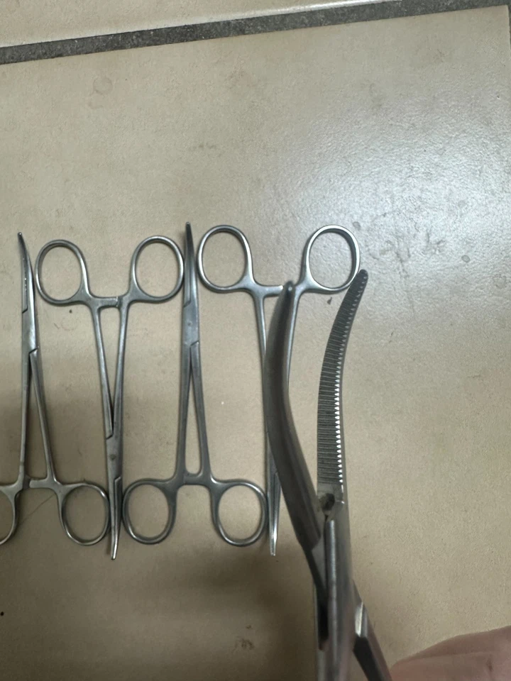 Jarit 106-171 Hemostato Crile Curvo 6.5" Excelente Estado Juego de 5 Foto 2 de 2