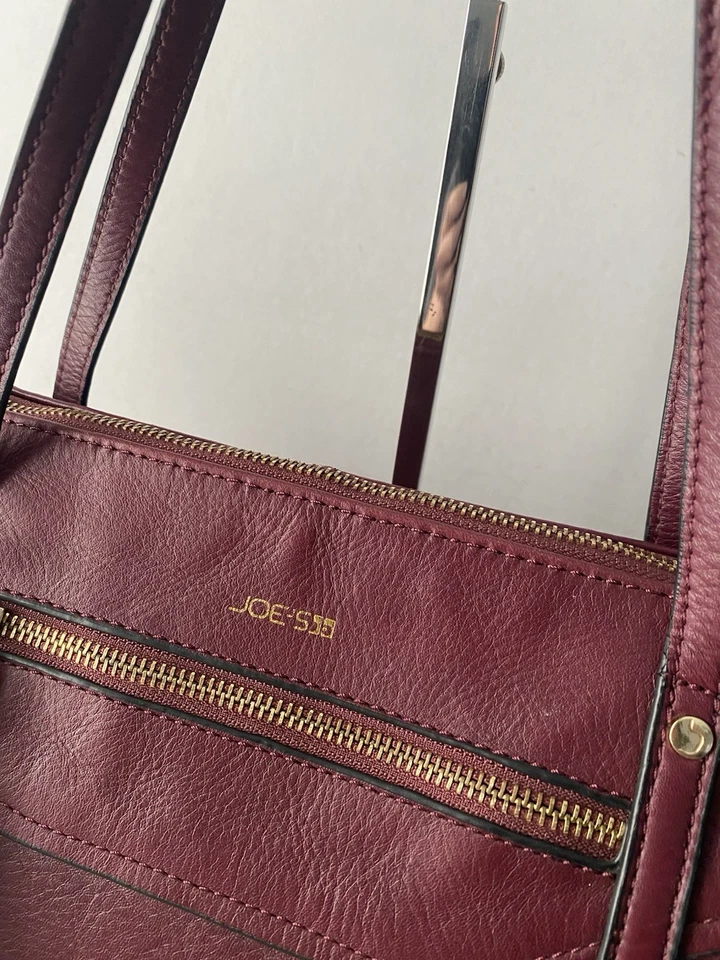 Bolso Bandolera Joes Jeans Payton de Cuero Bolso Bandolera de Hombro Borgoña Vino Grande Foto 4 de 4