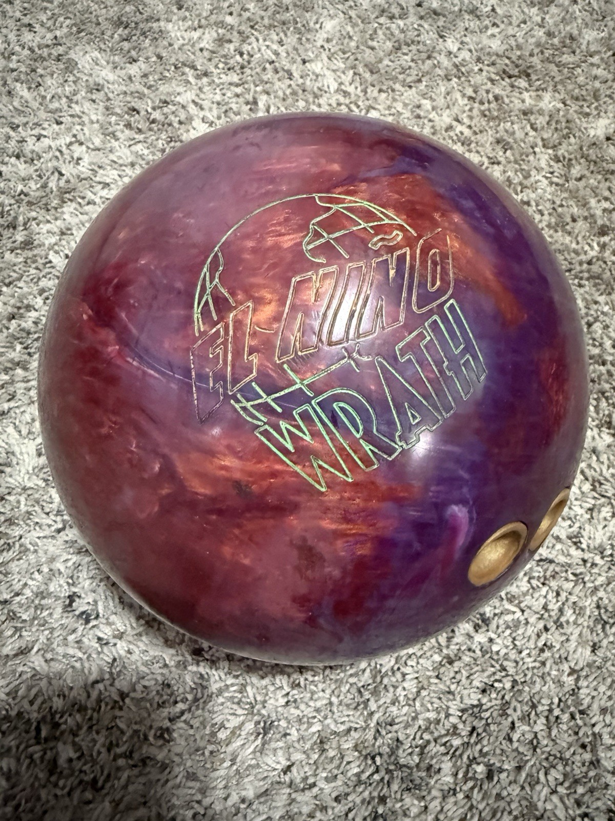 EL NINO Wrath Flake Storm Purple Swirl 15lb 13oz Bowling Ball Reactive Resin