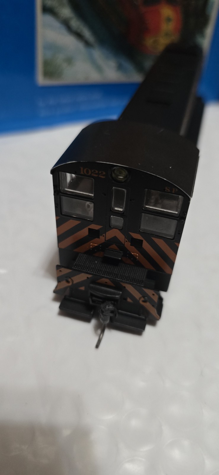 Picture 9 of 16
