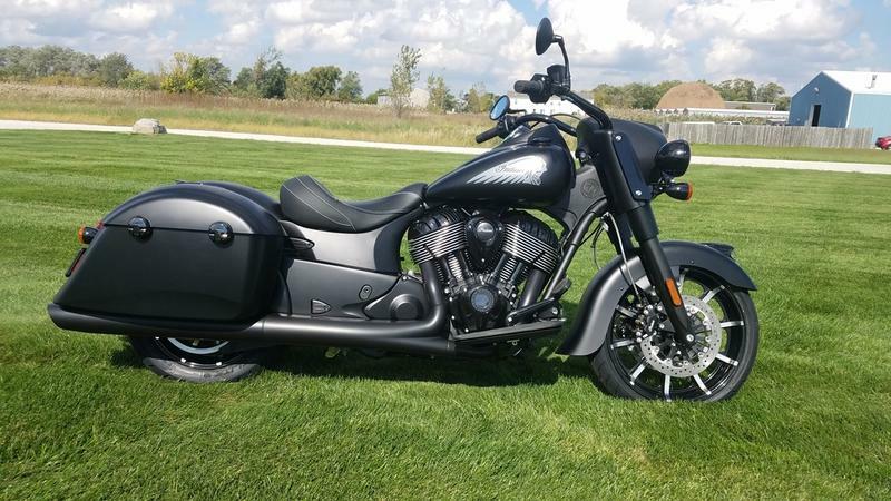 2019 Indian Motorcycle® Springfield® Dark Horse® Thunder Black Smoke  2019 Indian Motorcycle® Springfield® Dark Horse® Thunder Black Smoke, THUNDER BL