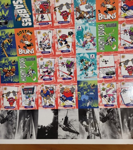 TARJETA 1994 NHL MUPPETS DE HOCKEY TAKE THE HIELO 100 TARJETAS HOJA SIN CORTAR 28 1/4 X 38 3/4 - Imagen 8 de 15