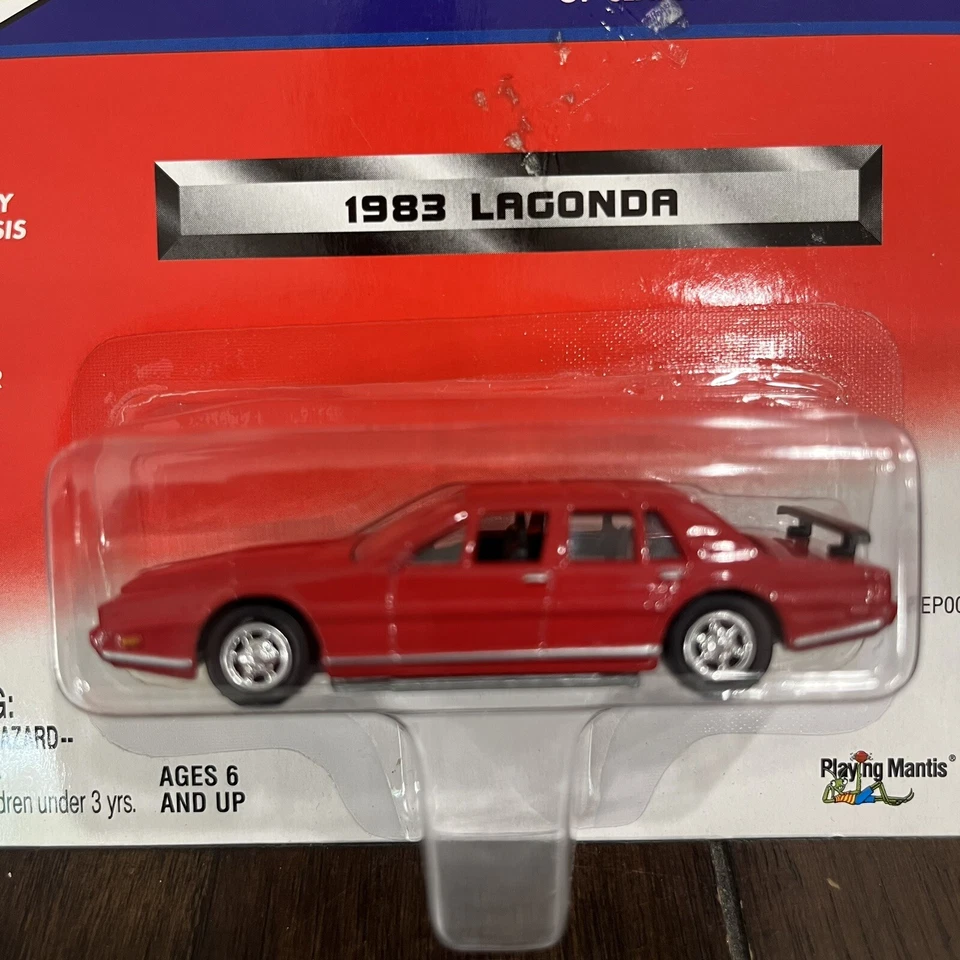 Johnny Lightning JL 系列 1983 年 Lagonda 红色压铸 1/64 — 第 2/4 张图片