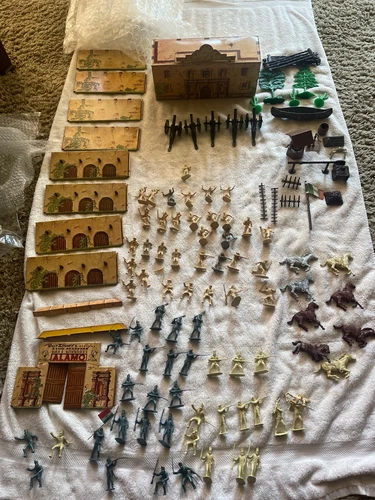 Marx  Davy Crockett Alamo Playset;  Vintage 1955/1995.