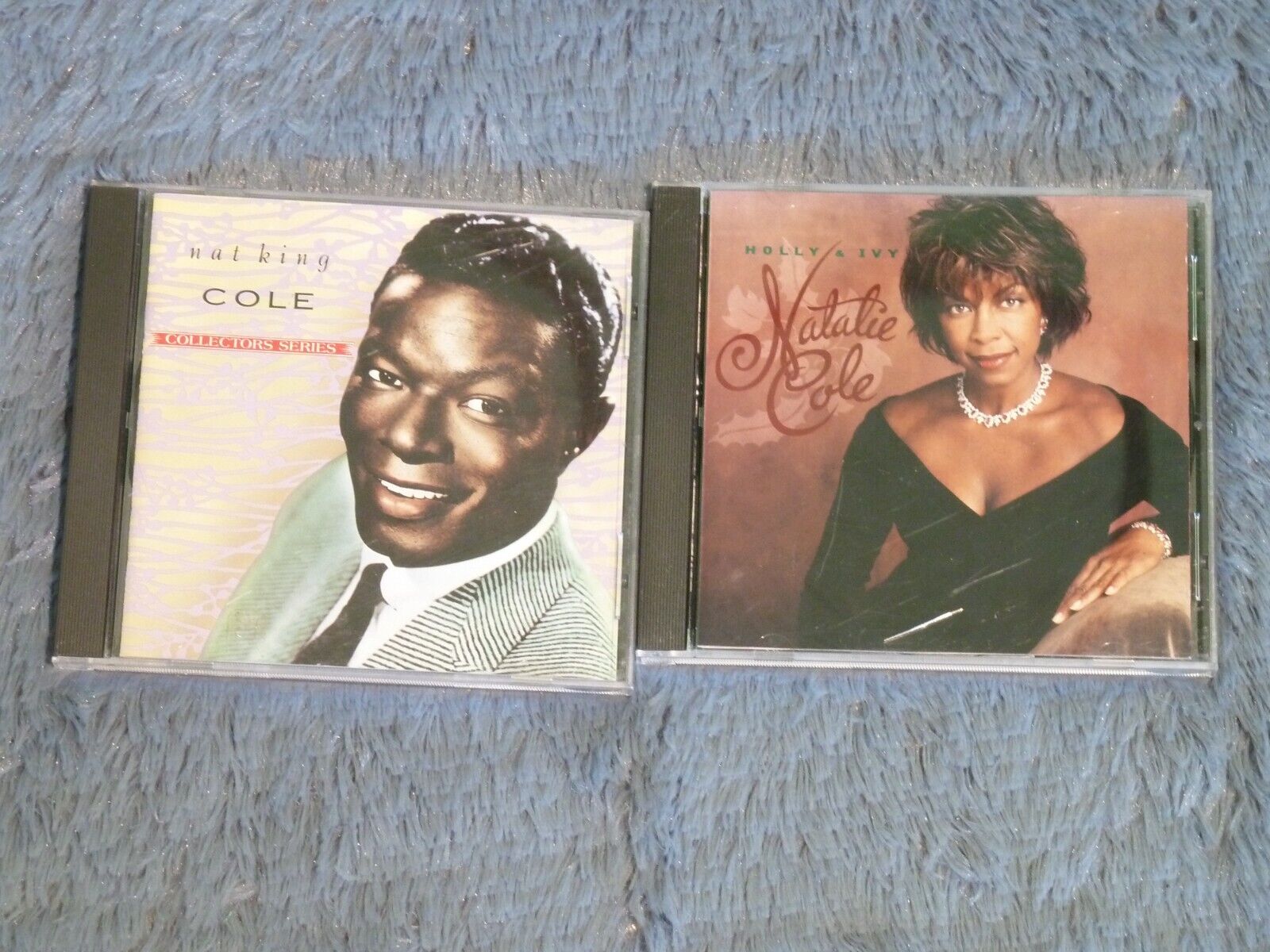 Lot CDs Nat King Cole Collector's Series Natalie Cole Holly & Ivy