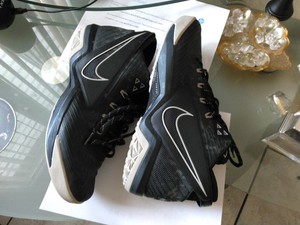 nikebetterworld shoes price