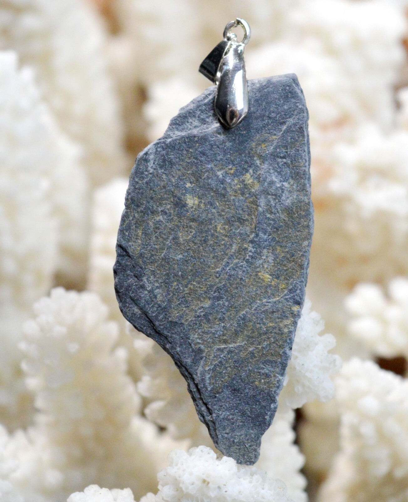 Ardoise bleue 31 cts, collier en pierre de Nozay pour sublimer votre style bohème chic - 2