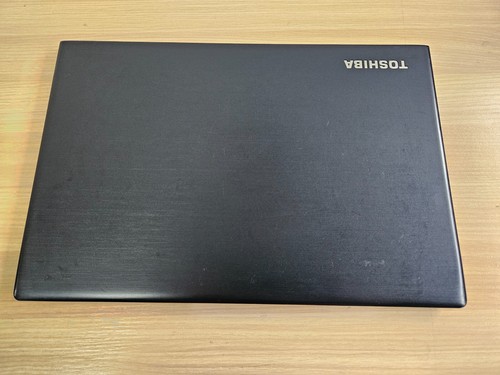 Toshiba Dynabook Tecra X40-D-10Z - i5-7200 - 8GB Ram - Picture 8 of 17