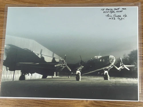 Signed A4 photo, Halifax Bomber signed by WW 2 Veterans.