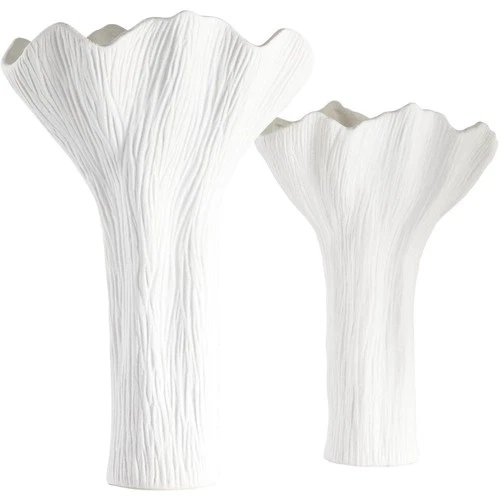 Cyan Design 11872 Tulip 19.75 X 8 inch Vase, Large - Picture 3 of 4