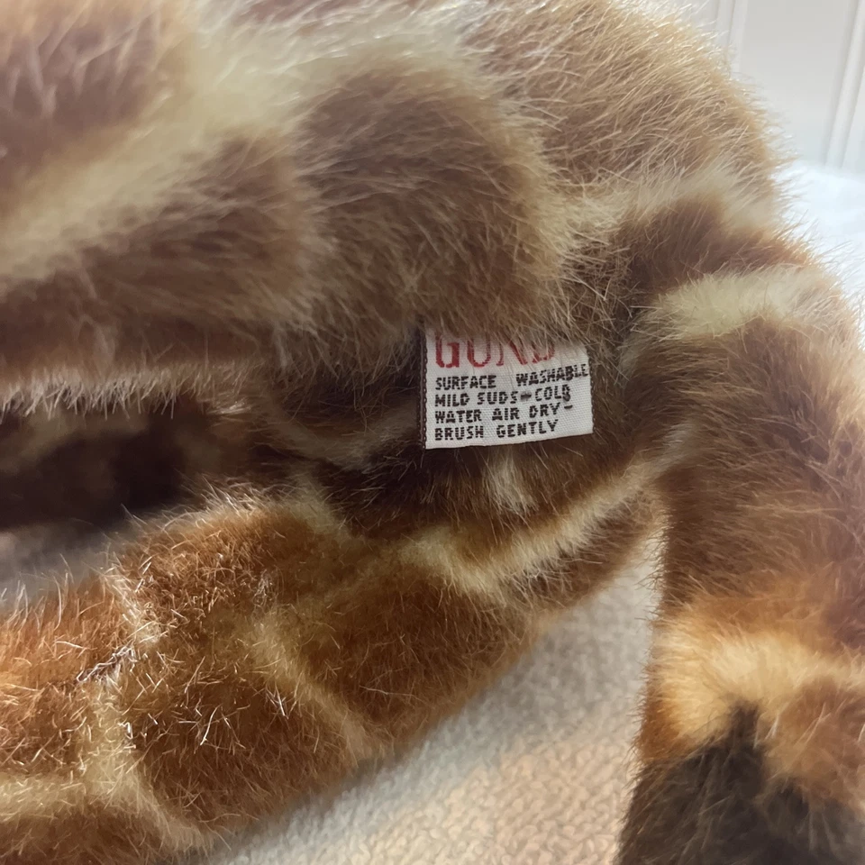 Gund Silver Giraffe 10" Tan and Cream Plush New without Tag - Image 3 of 4