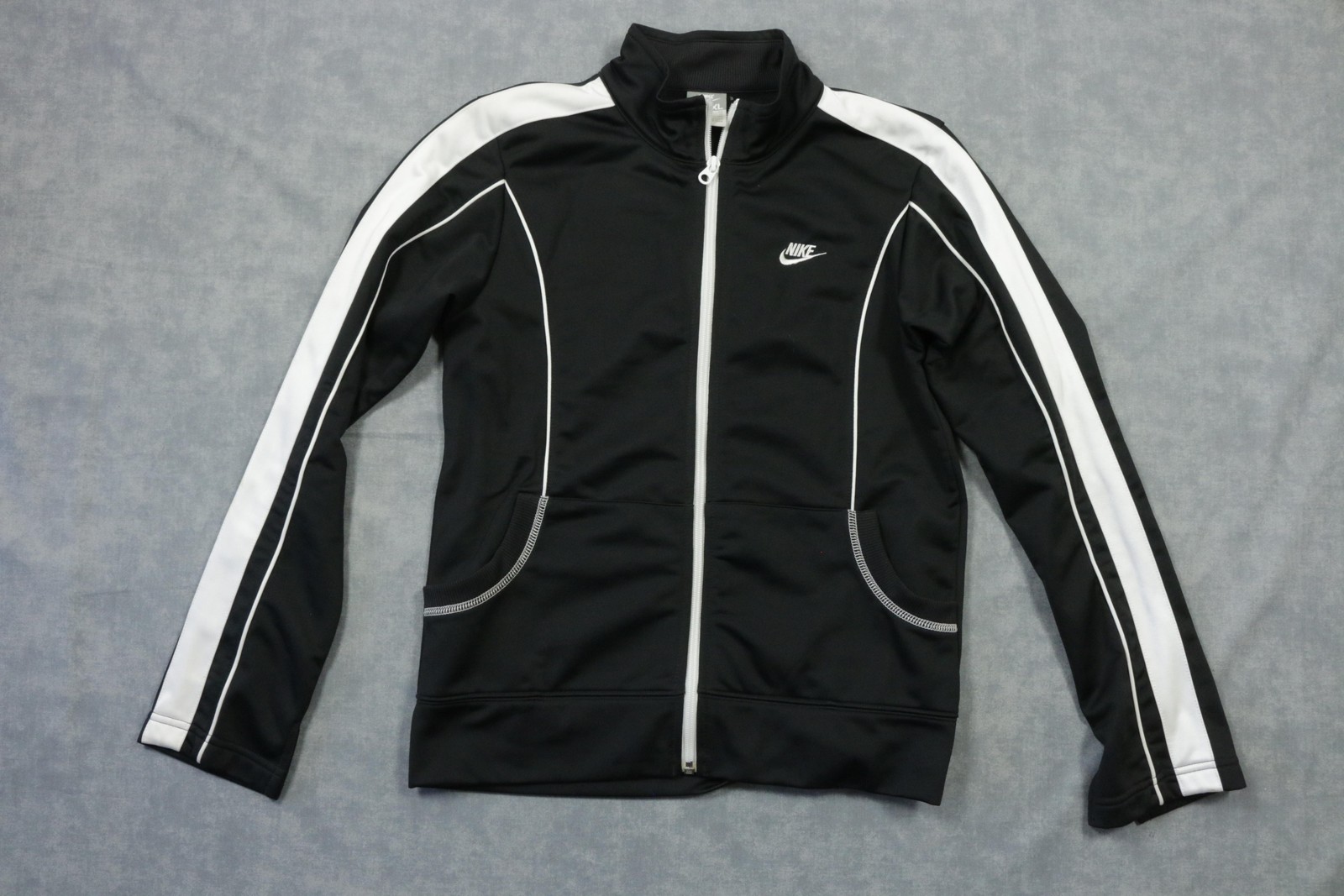 SACAI X NIKE Giacca Nike donna XL nera bianca full zip pista abbigliamento sportivo sportivo logo swoosh