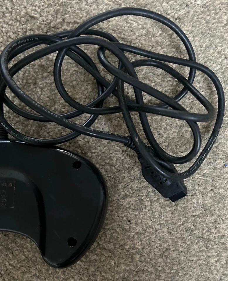 2 x Official Controller Joypad for Sega Mega Drive 1 & 2 Consoles, Pad, Tested - Image 4 of 4