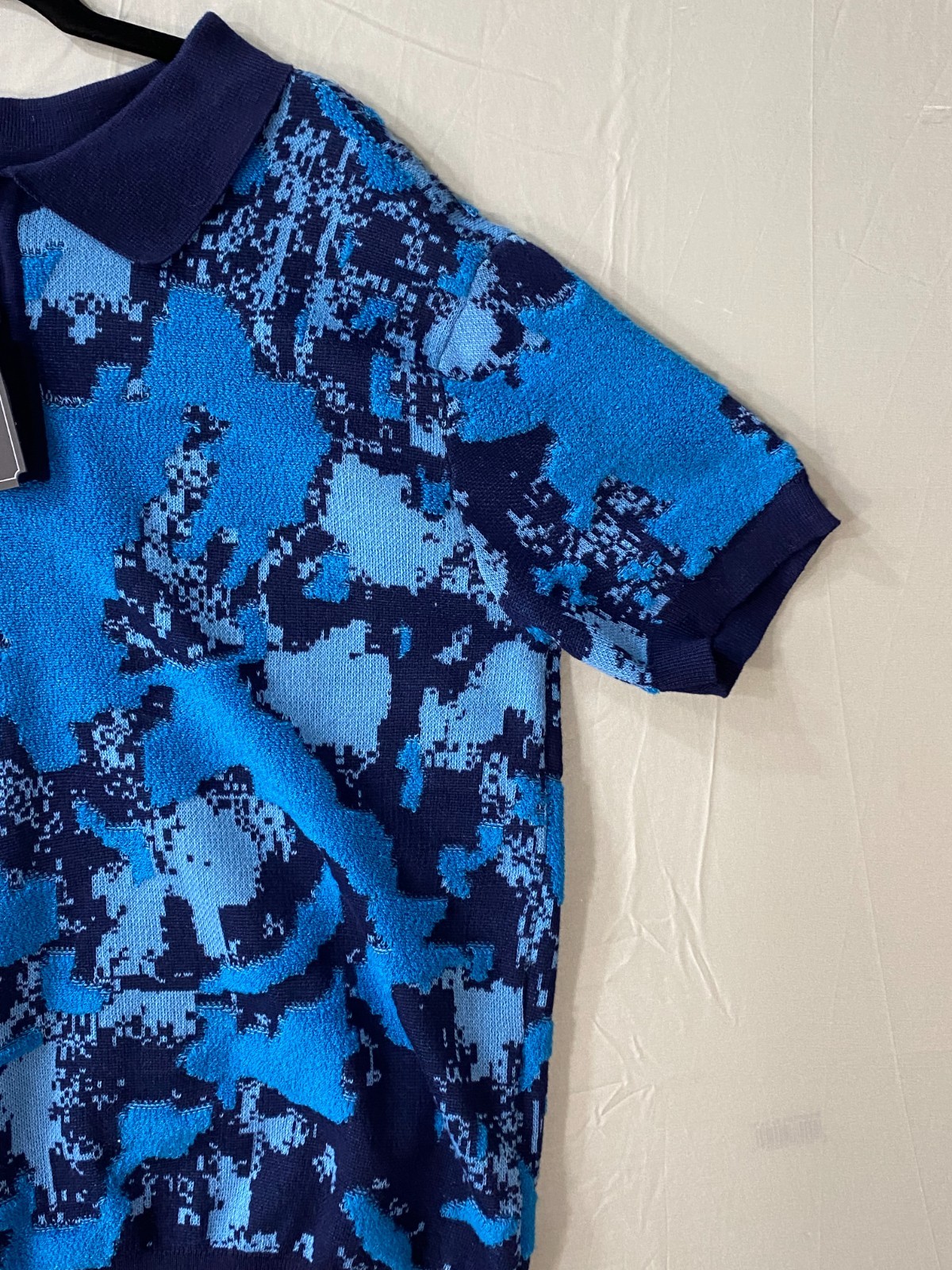 Picture 4 of 14