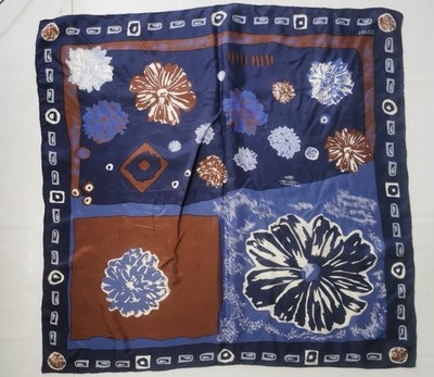Esprit Seidentuch. Gebraucht in gutem Zustand. 100% Seide. 82cm*82cm