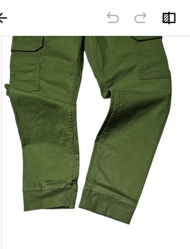 NWOT Unisex Green Cargo Pants Size L 12/14 Inseam 26"/ZZ - Picture 3 of 5