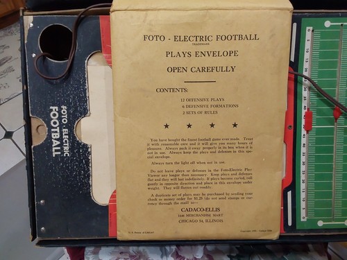 VINTAGE 1941 FOTO-ELECTRIC FOOTBALL GAME ORIGINAL BOX - Picture 7 of 7