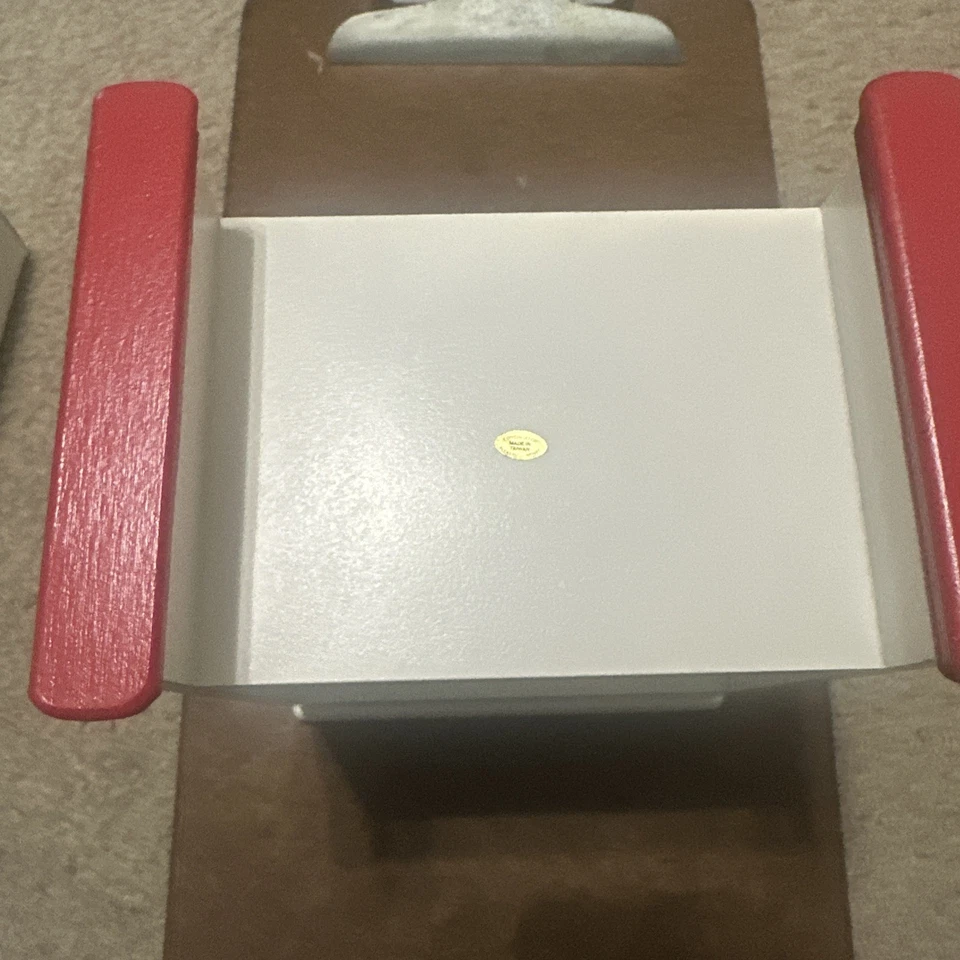 Boneca American Girl Molly Pleasant Company suporte noturno, lâmpada e lâmpada sobressalente  - Imagem 2 de 4