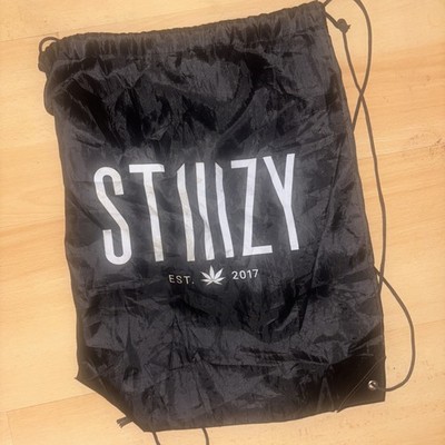 $tizzy Drawstring Backpack