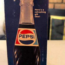 Pepsi AM Radio Shack Pepsi-Cola Radio in Box Cat. No. 12-957