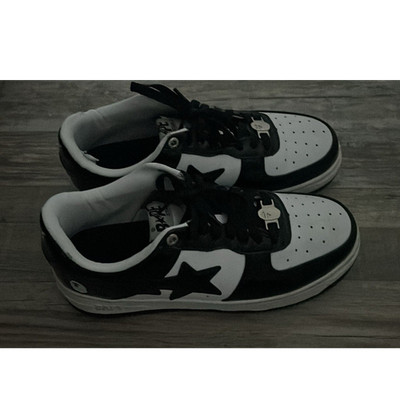 Black and white bape sta