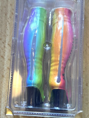 Rainbow High Avery Styles Fashion Studio Knee High Rainbow Doll Boots W/Trunk - Picture 5 of 6